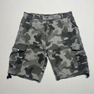 Southpole Baggy Camo Cargo Shorts Men’s Size 34 Grey Black Skater Hip Hop Y2K